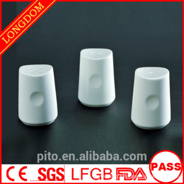 PT-LD-0204 grossiste en porcelaine sel et poivrière